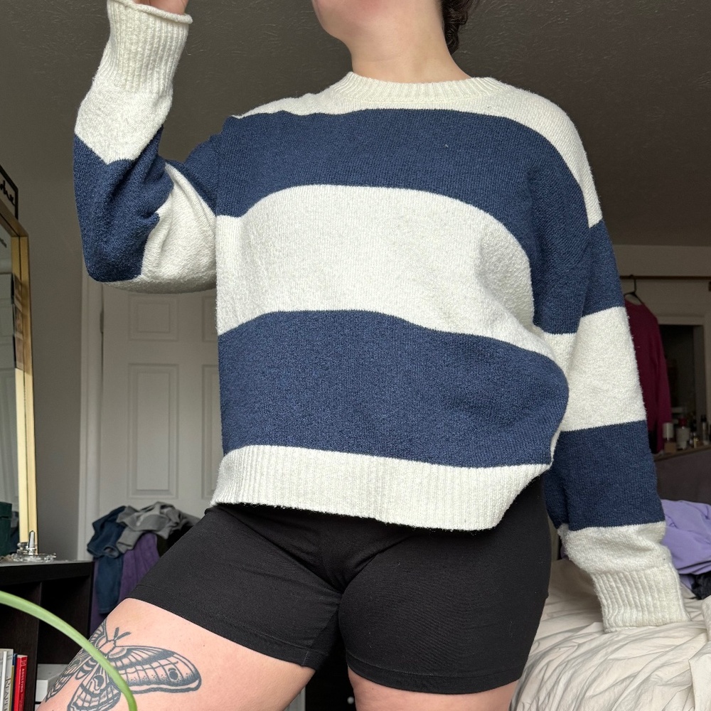 American Eagle Whoa So Soft Sweater, Navy Stripe, XL